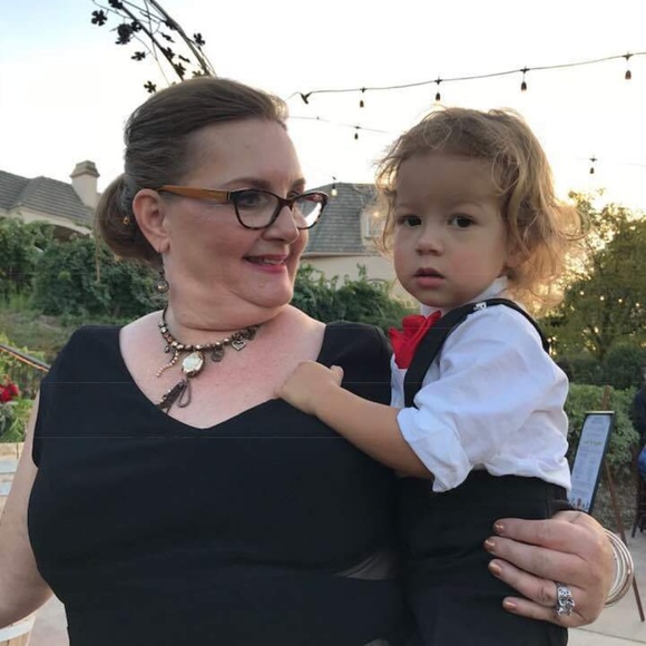 Meet your Posher, Michele - Picture 2 of 4